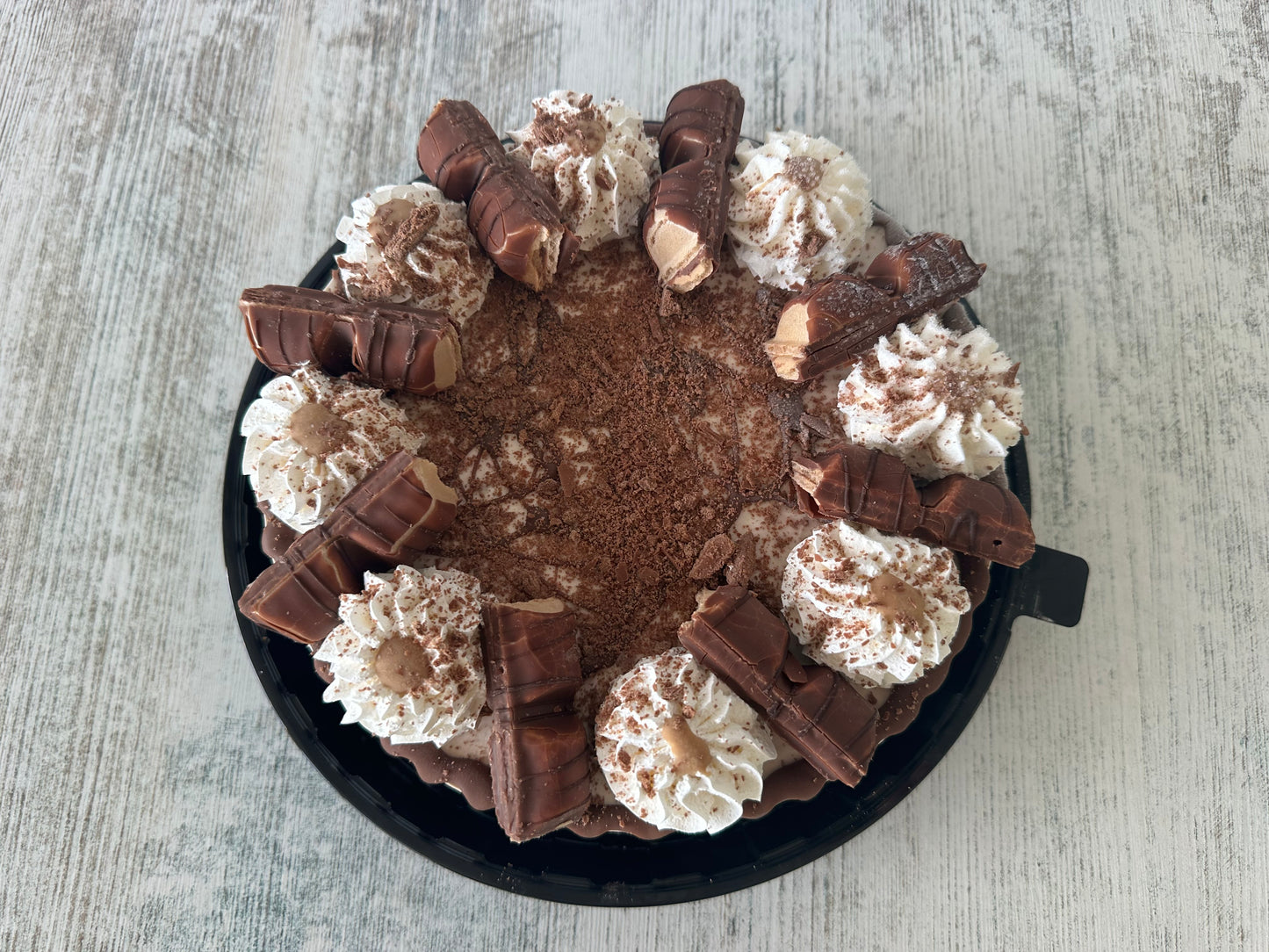 Kinder Ice Cream Cake
